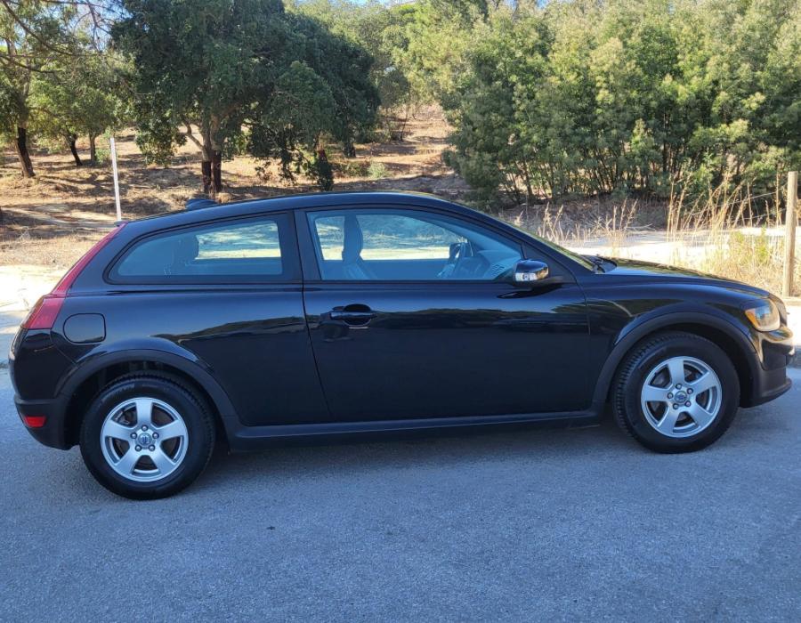 VOLVO C30